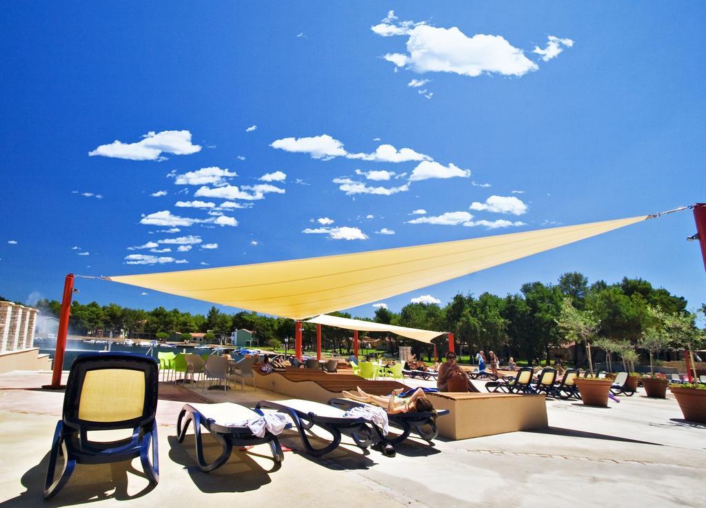 Apartments Amfora Plava Laguna Umag Exteriör bild