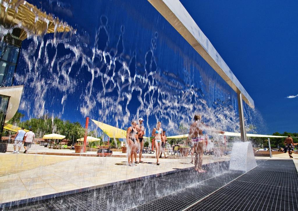 Apartments Amfora Plava Laguna Umag Exteriör bild