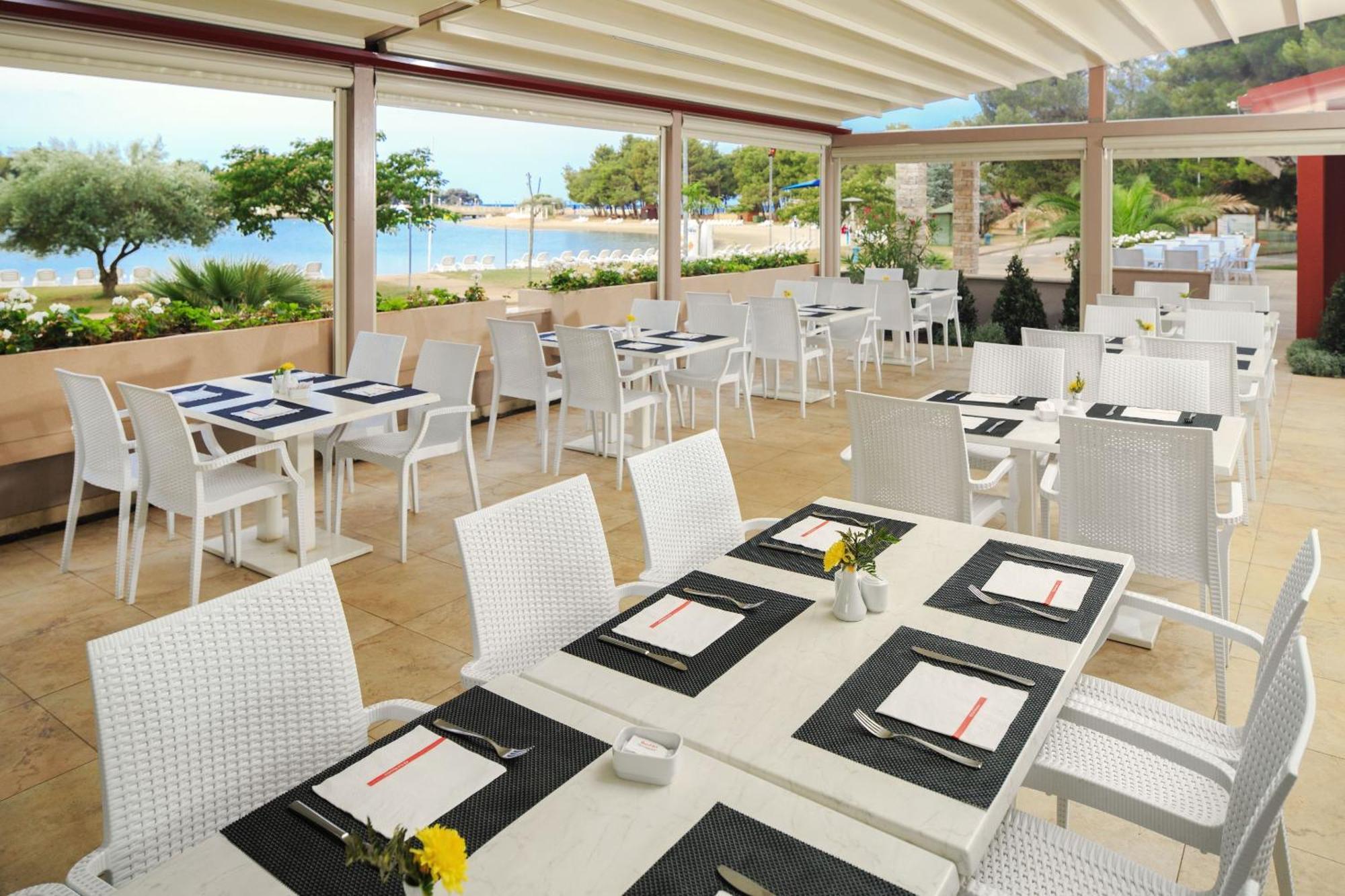 Apartments Amfora Plava Laguna Umag Exteriör bild