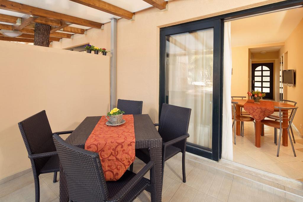 Apartments Amfora Plava Laguna Umag Rum bild