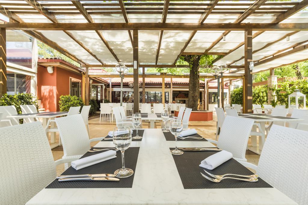 Apartments Amfora Plava Laguna Umag Exteriör bild